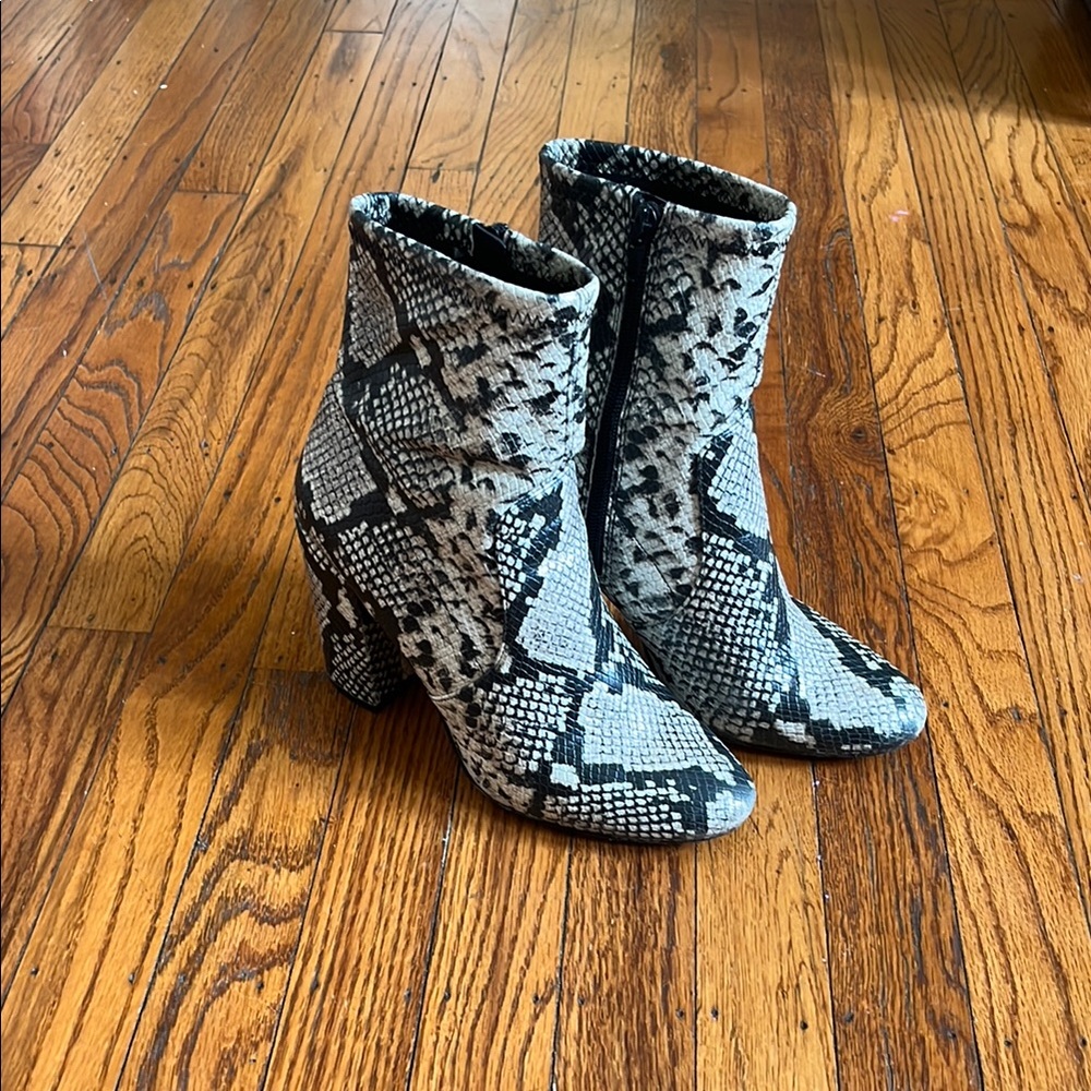 Snakeskin Patterned Ankle Boots